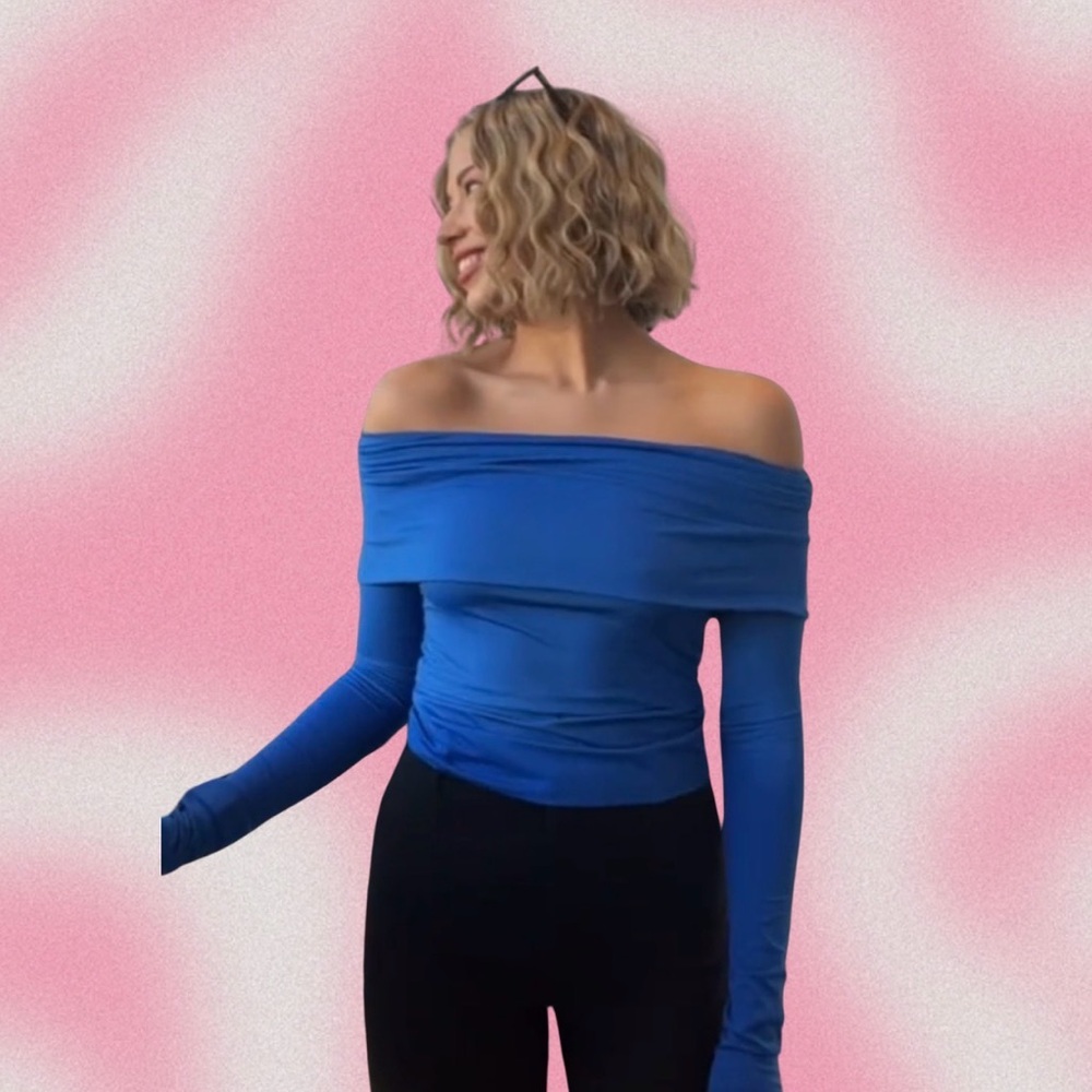 Elegant Blue Off-Shoulder Top | XS-S